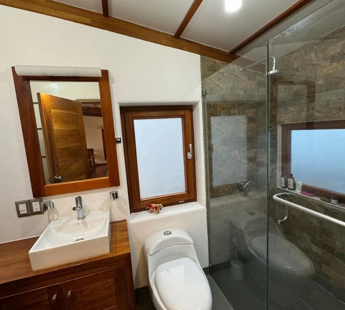 Villa Nautica Puerto Ayora