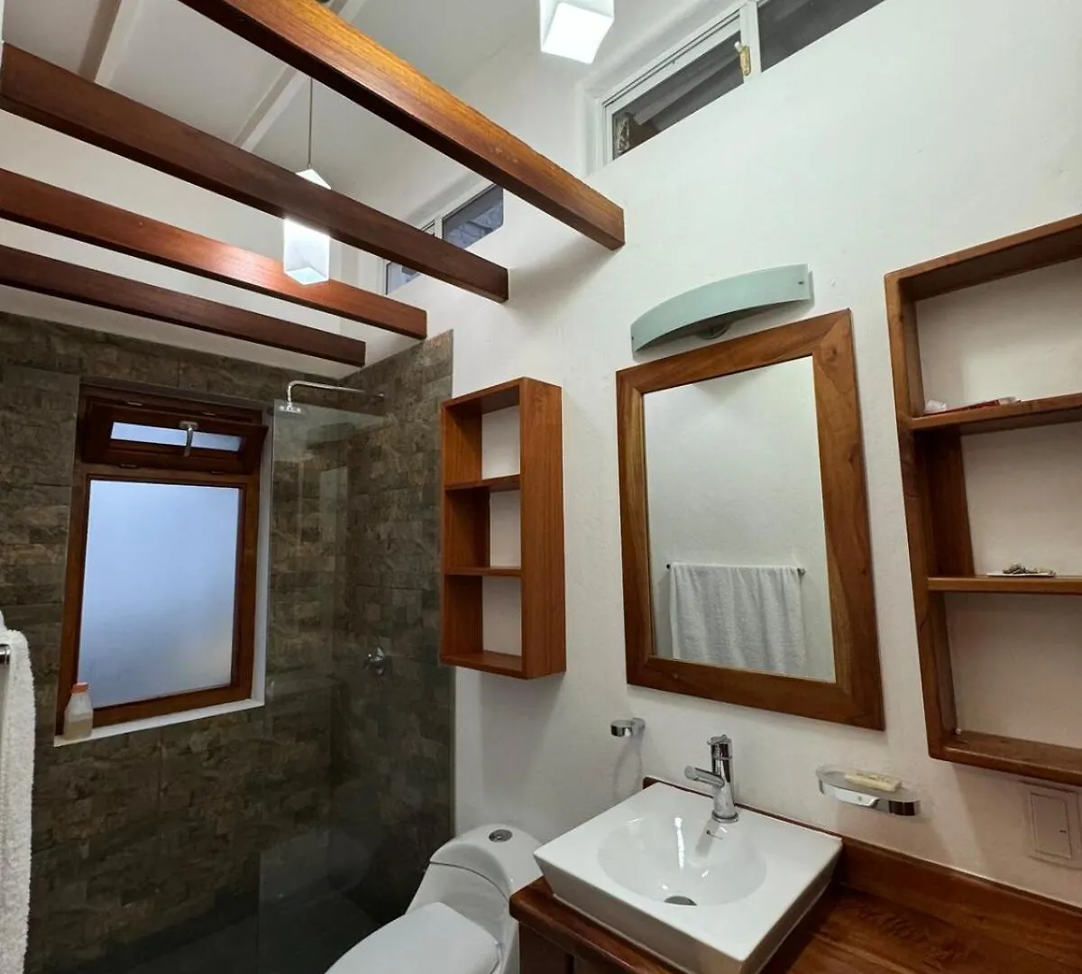 Villa Nautica Пуэрто-Айора 0*,  Эквадор