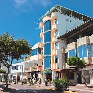 Carliza Hotel